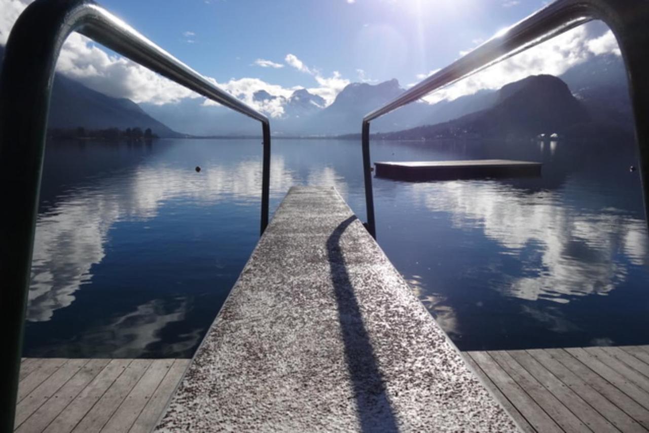 Le Pavillon Du Lac Duingt Esterno foto